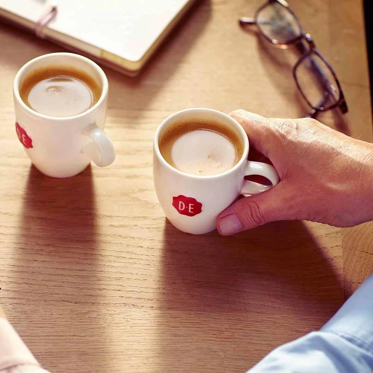 Douwe Egberts Aroma Rood Donker Filterkoffie - 6 X 500 Gram 8 Douwe Egberts Aroma Rood Donker Filterkoffie - 6 X 500 Gram - Afbeelding 6