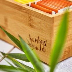 Bambuswald© Houten Theedoos Met 6 Vakken Gemaakt Van 100% Duurzame Bamboe 24 Bambuswald© Houten Theedoos Met 6 Vakken Gemaakt Van 100% Duurzame Bamboe -Koffiedranken 1200x1200 370