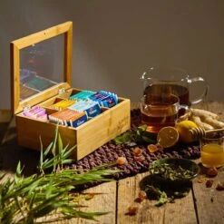 Bambuswald© Houten Theedoos Met 6 Vakken Gemaakt Van 100% Duurzame Bamboe 25 Bambuswald© Houten Theedoos Met 6 Vakken Gemaakt Van 100% Duurzame Bamboe -Koffiedranken 1200x1200 371