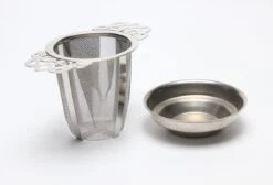 Merkloos ARELO Theezeef Met Uitlekschaaltje - RVS - 2 Stuks 12 Merkloos ARELO Theezeef Met Uitlekschaaltje - RVS - 2 Stuks -Koffiedranken 1200x814 2