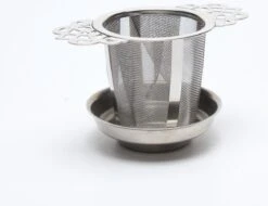 Merkloos ARELO Theezeef Met Uitlekschaaltje - RVS - 2 Stuks 11 Merkloos ARELO Theezeef Met Uitlekschaaltje - RVS - 2 Stuks -Koffiedranken 1200x923