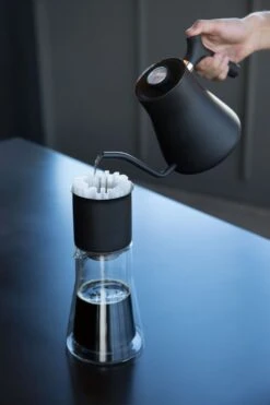 FELLOW - Stagg [XF] Set (Dripper + Carafe) - Handmatige Filterkoffie Set -Koffiedranken 800x1200 7