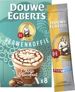 Douwe Egberts Latte Choco Hazelnut Oploskoffie - 5/9 Intensiteit - 5 X 8 Zakjes -Koffiedranken 980x1200